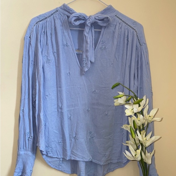 Free People Tops - Free people light blue blouse size XS